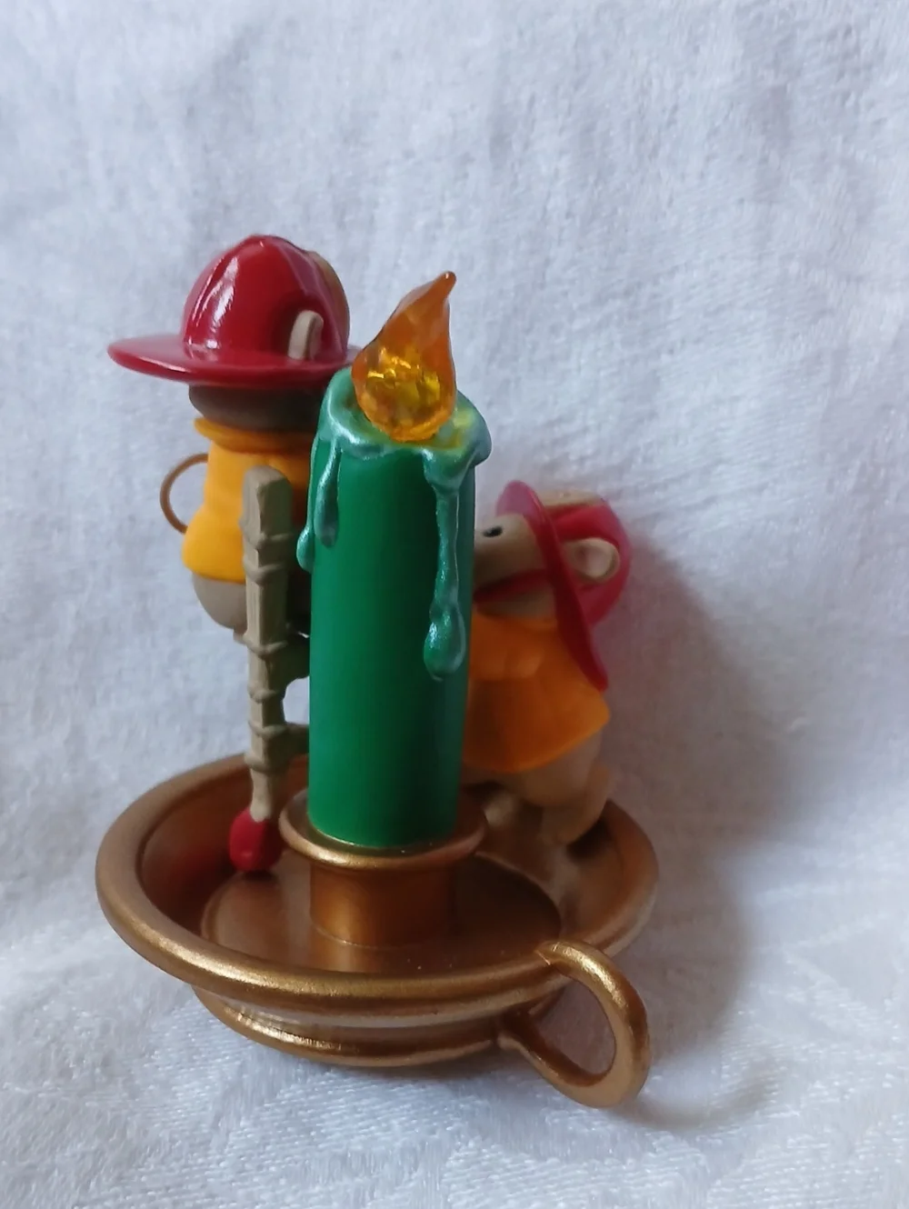 Hallmark Keepsake Ornament Flame-Fighting Friends 1999